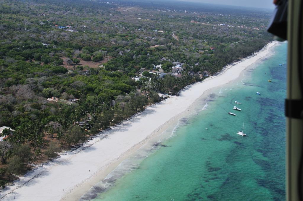 Lantana Galu Beach Диани-Бич Экстерьер фото